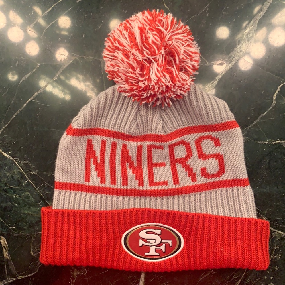 San Francisco 49ers football stocking hat